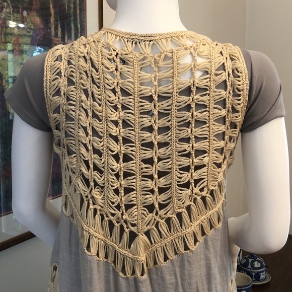 Coco and Carmen Crochet Long Vest New - Picture 5 of 8